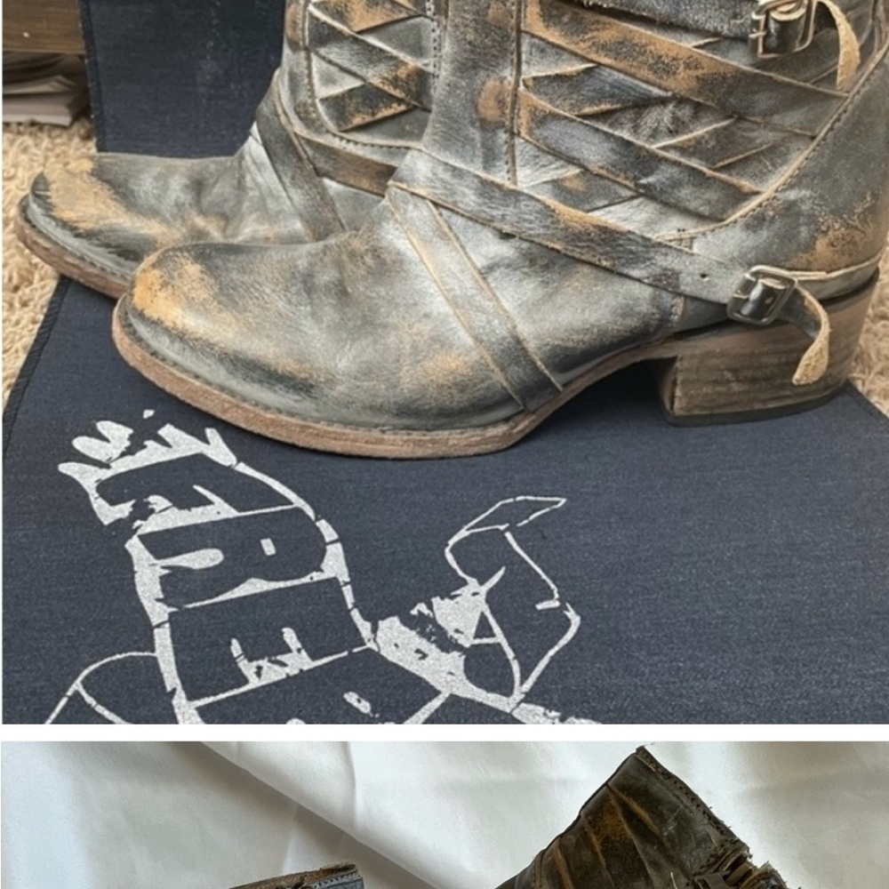 Freebird Distressed Gray Leather Ankle Boots